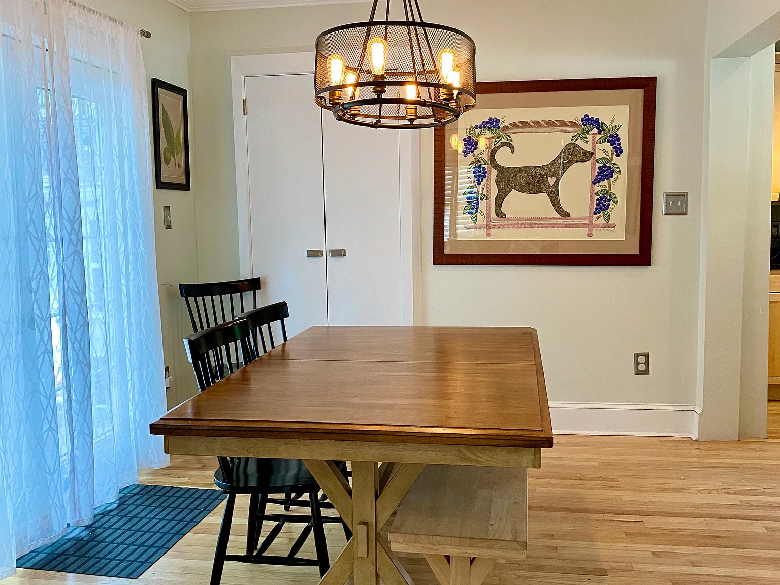 4 bed, 1.5 bath, 1630 sqft, $4,495 — Photo 4