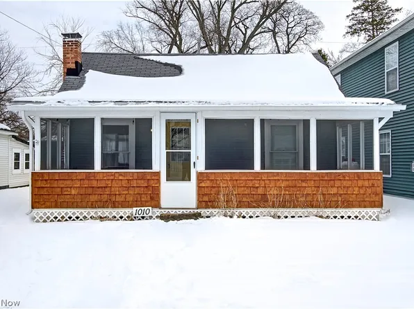 1010 East Dr, Huron, OH 44839