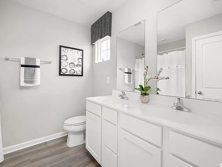 242 C Christiana Ln — Photo 6