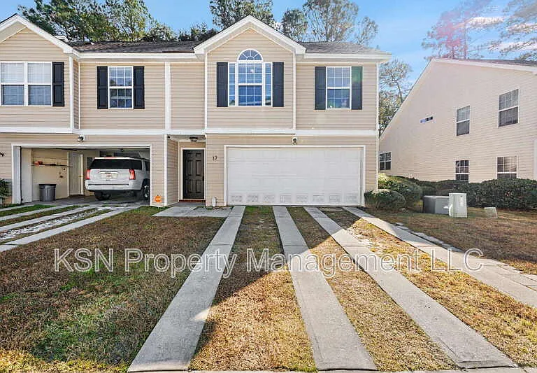 13 Orchid Ln — Photo 1