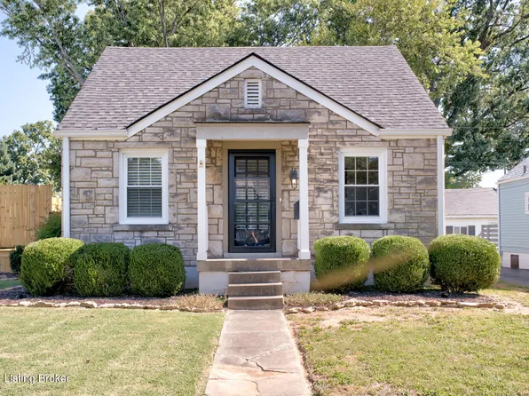 211 Staebler Ave, Saint Matthews, KY 40207