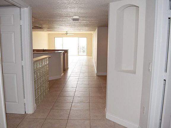 4th image of 701 Solana Shores Dr APT 304