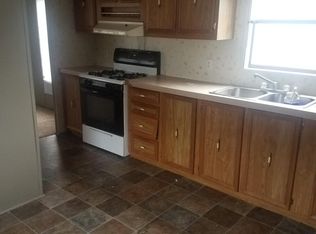 824 S Washington St, Lacon, IL 61540