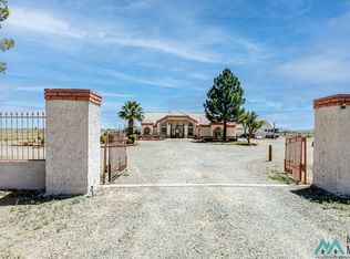 4165 Country Club Rd SE, Deming, NM 88030