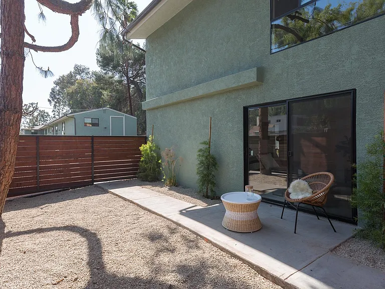 5525 Media Dr #1 — Photo 20