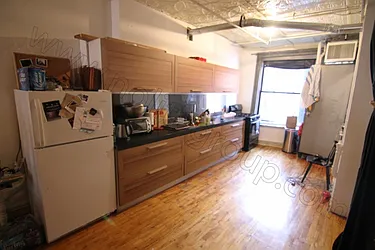 Rented by Nolita Group