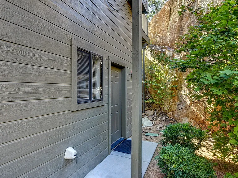 1141 Boulder Park Ave — Photo 24