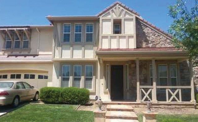 1st image of 637 W Viento St