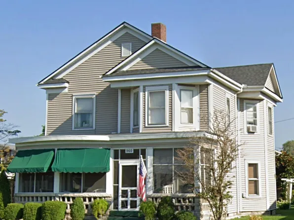 960 A St NE, Linton, IN 47441