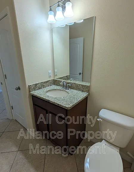 4272 Fennwood Ct — Photo 11