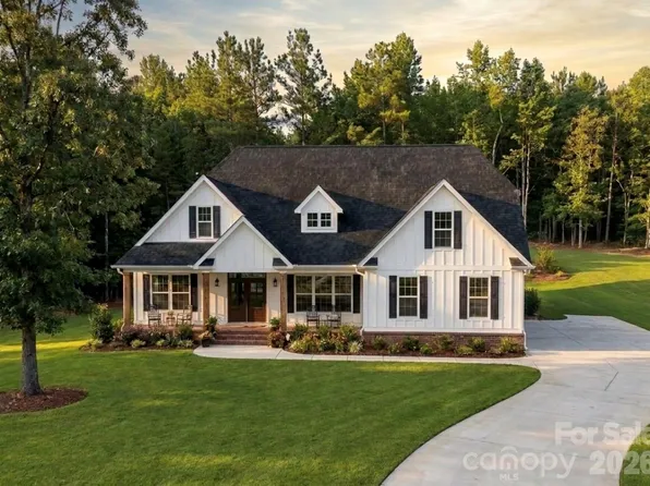 3925 Ernandez Rd, Richburg, SC 29729