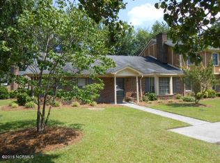 89 Barnes St, Greenville, NC 27858