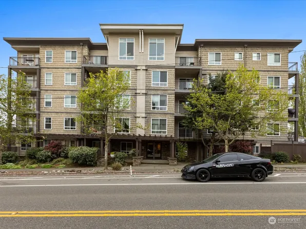 3015 SW Avalon Way #407, Seattle, WA 98126