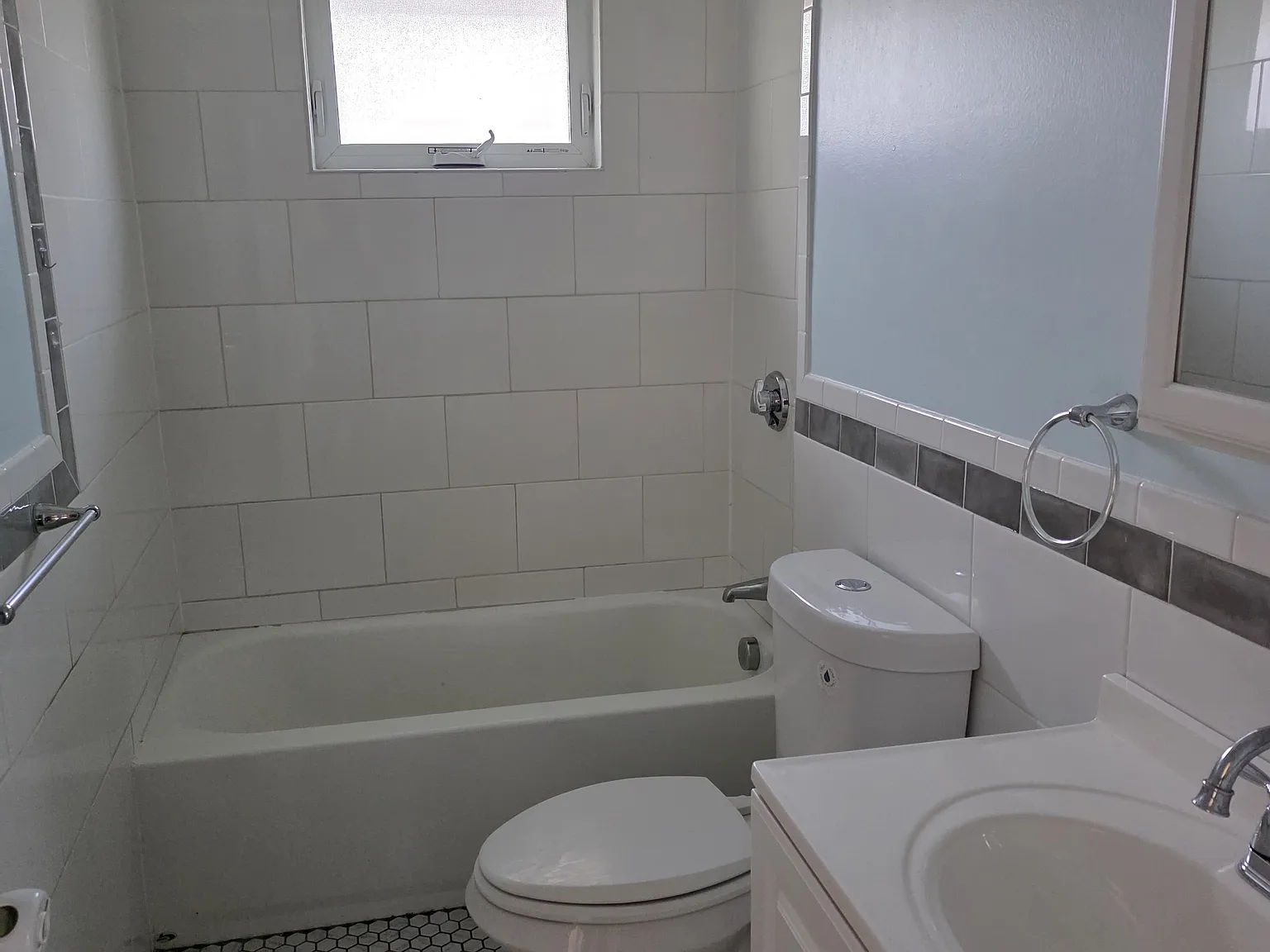 2 bed, 1170 sqft, $3,000 — Photo 2