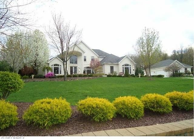 1st image of 962 Parkside Pl