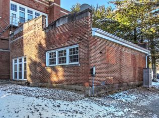 311 S Court St APT 1, Crown Point, IN 46307