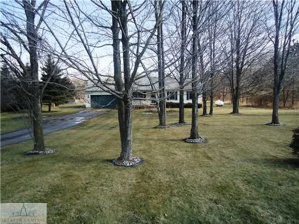 2395 Tubbs Rd, Charlotte, MI 48813