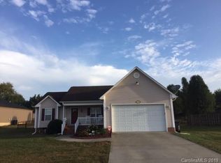 116 W Edinburgh Ct, Statesville, NC 28625