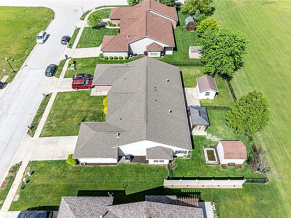 5th image of 119 Zinfandel Dr