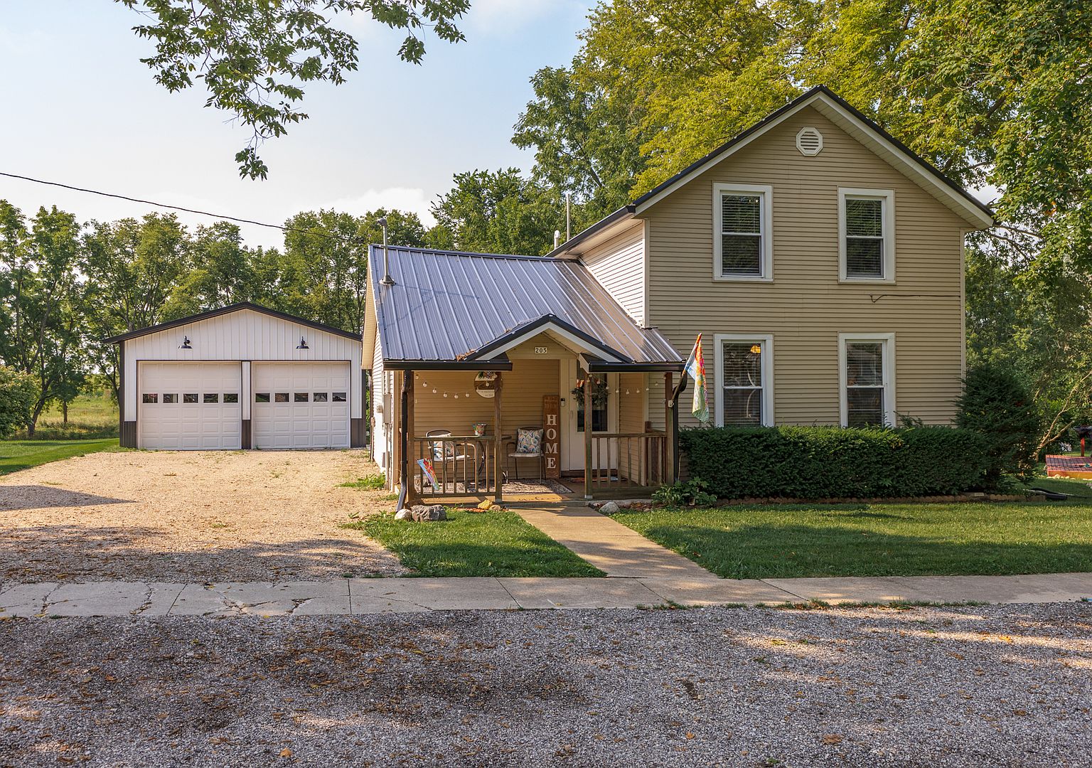 205 E Pearl St, Danvers, IL 61732 Zillow