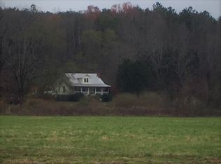 423 Nanneytown Rd, Lake Lure, NC 28167