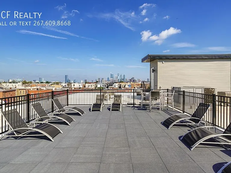 1705 Jackson St #8 — Photo 5
