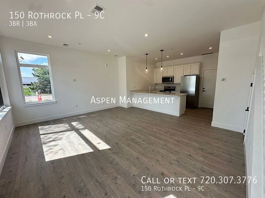 Building Photo - 150 Rothrock Pl #9C