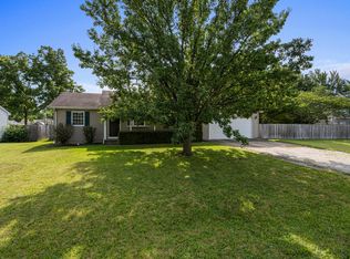 111 Schoolview Dr, Homer, IL 61849