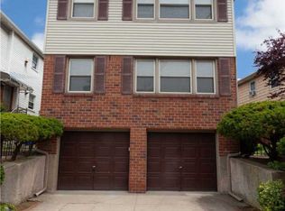 24-23 Parsons Blvd, Whitestone, NY 11357