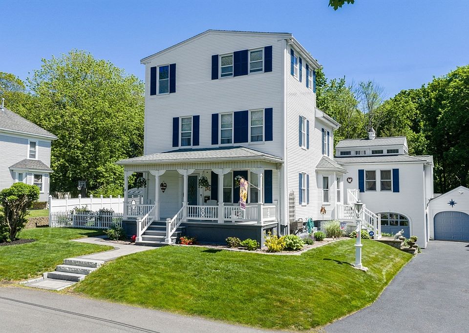 1st image of 40 Water St