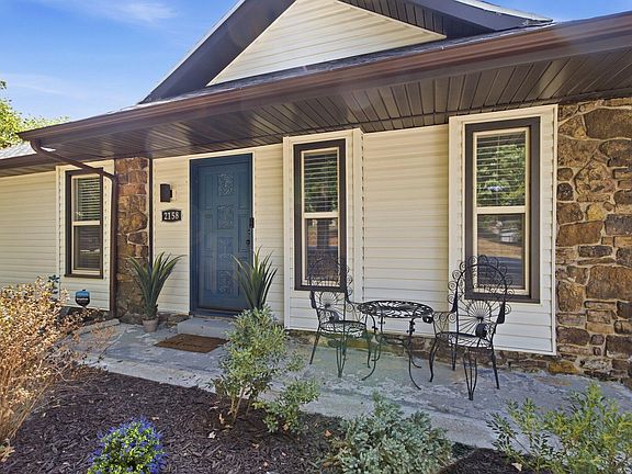 3rd image of 2158 E Cardinal Street