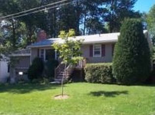 118 Lakeview Dr, Shelburne, VT 05482