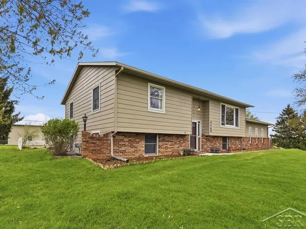 4469 E Millbrook Rd, Mount Pleasant, MI 48858