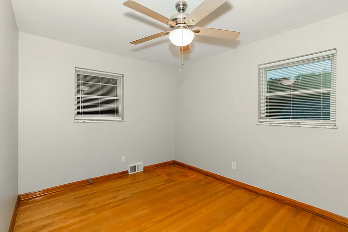 112 Goodridge Dr — Photo 10