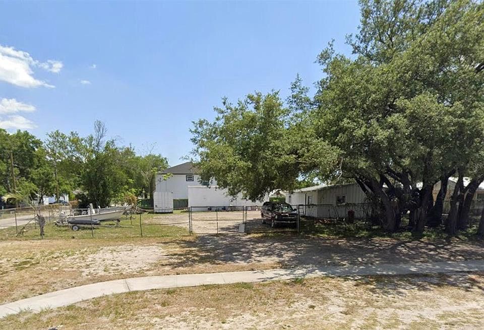 1st image of 0 E 57TH BOULEVARD LOT 1