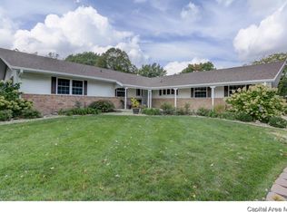 49 Inverness Rd, Springfield, IL 62704