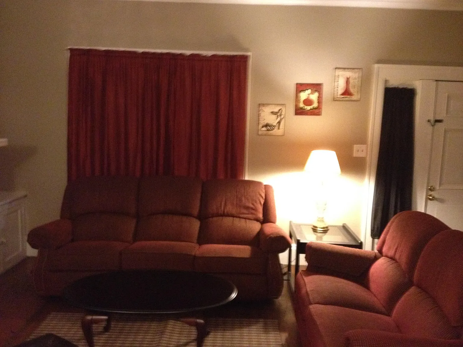 4 bed, $1,800 — Photo 2
