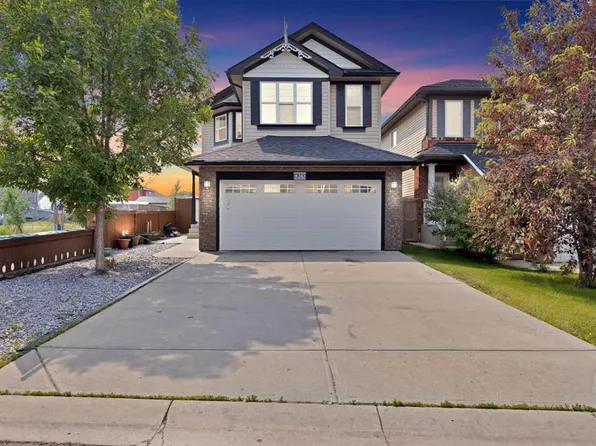 283 Taralake Lndg NE, Calgary, AB T3J 0E9