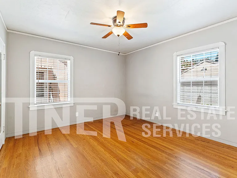 1067 Perkins Way — Photo 16