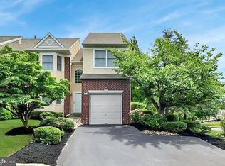 100 Bolton Ct, Ambler, PA 19002