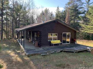 1740 N Lake Rd, Florence, WI 54121