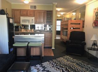 904 Carrizo Canyon Rd, Ruidoso, NM 88345