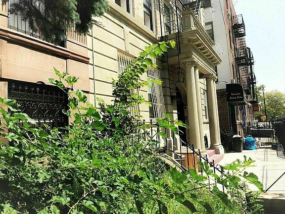 3rd image of 1151 Carroll St #22E