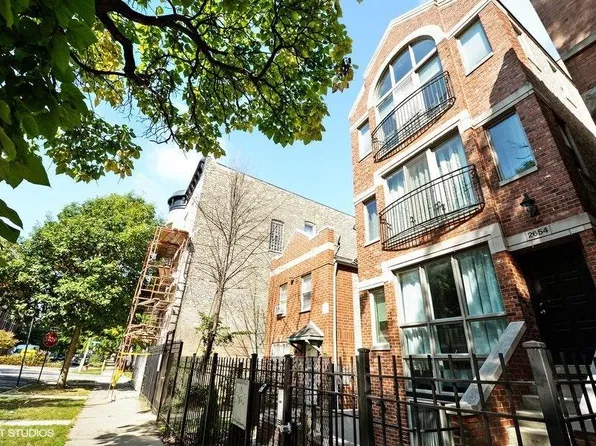 2654 W Cortez St #1, Chicago, IL 60622