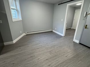 288 Woodworth Ave, Yonkers, NY 10701