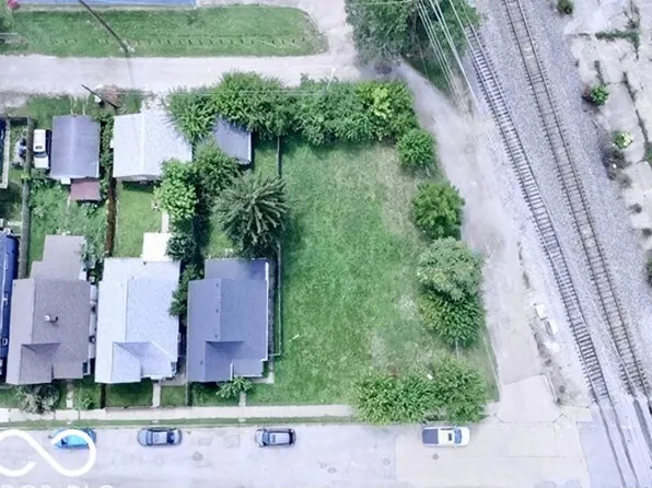 239 E Caven St, Indianapolis, IN 46225