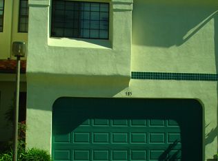 185 Courtyard Dr, Port Hueneme, CA 93041