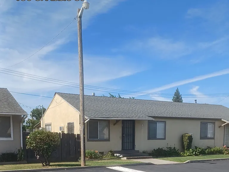 130 S Abbie St #21 — Photo 1
