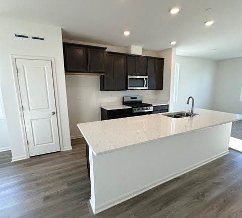 5th image of 2125 Yellowstone Blvd
