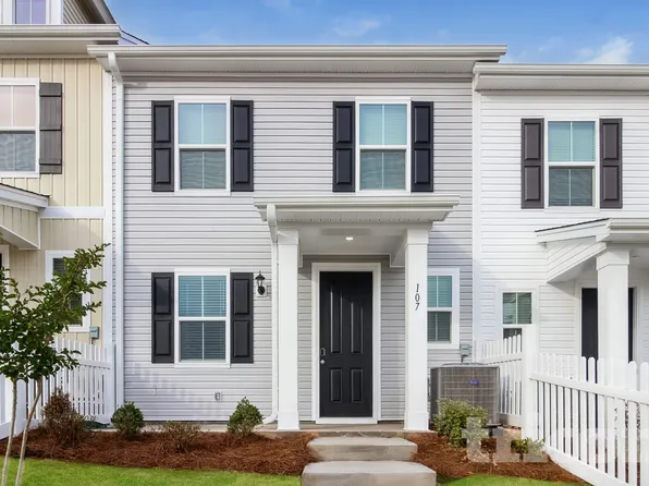 806 Simpson Farm Rd, Simpsonville, SC 29681